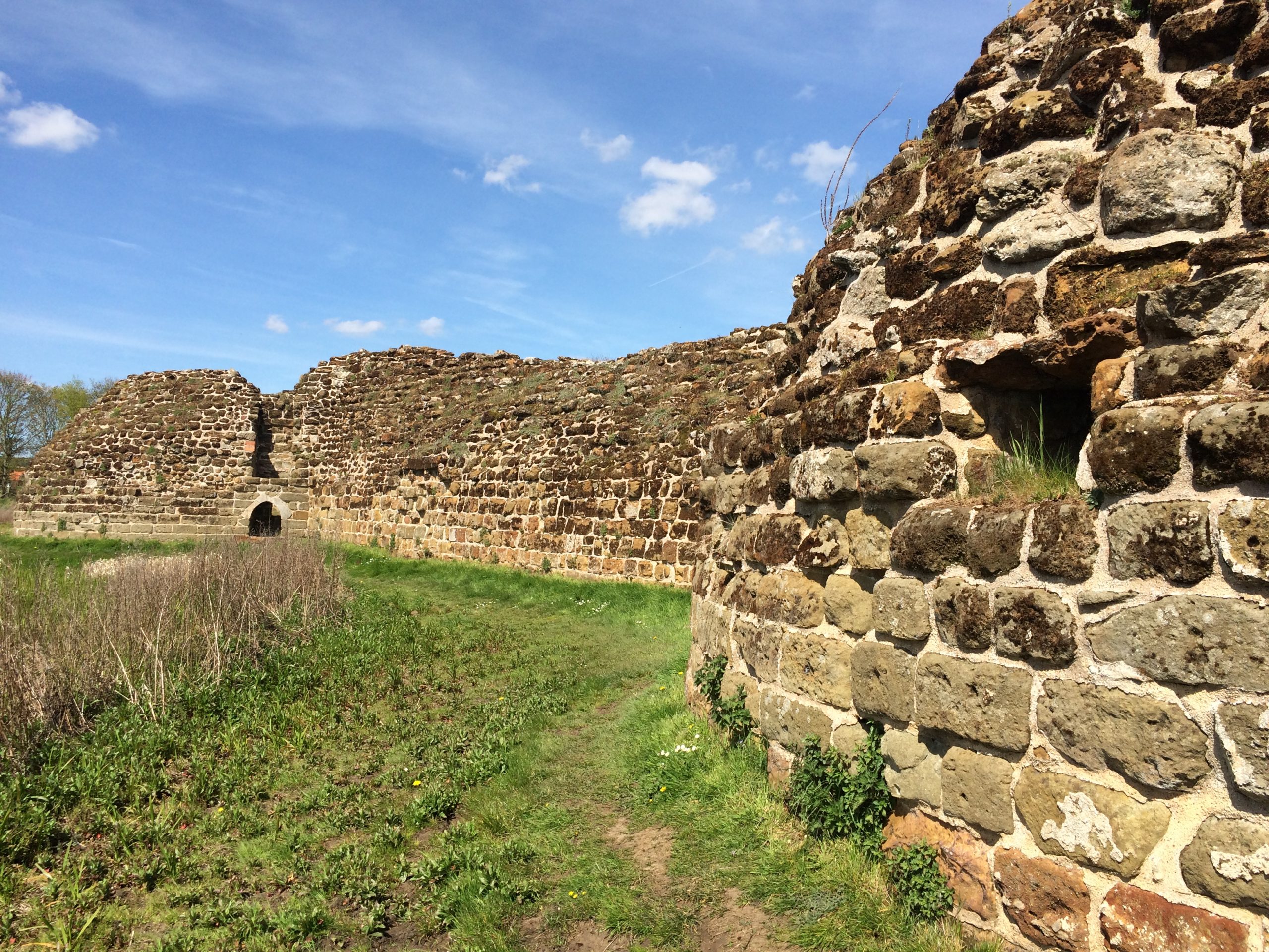 Walking in the South Lincolnshire Wolds by LincsConnect - Heritage Lincolnshire Bolingbroke Castle